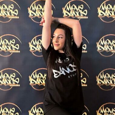 Nora-prof-move-dance-studio